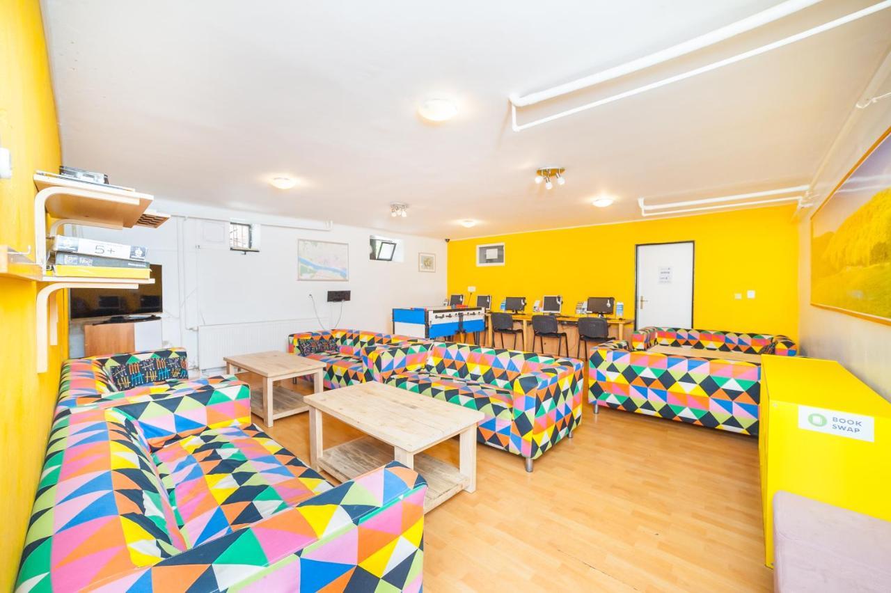 Patio Hostel Dorms Bratislava Exterior photo